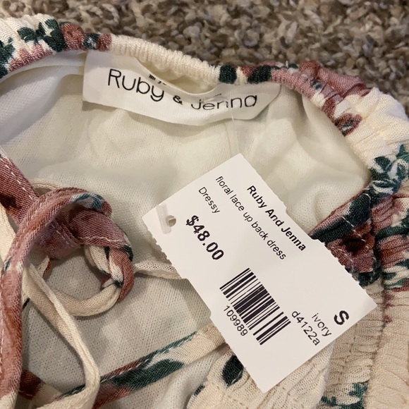 Strapless floral dress - Picture 3 of 3